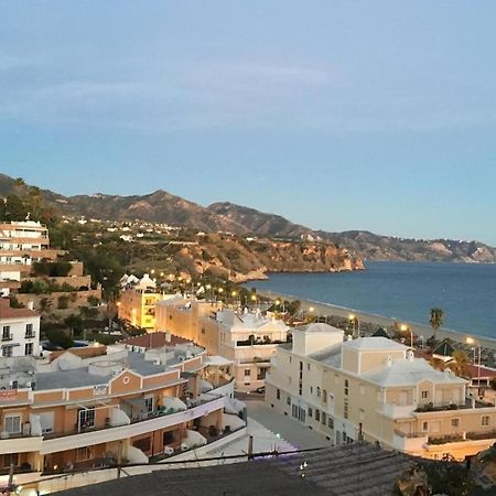 Valparaiso - Burriana Beach Nerja Bagian luar foto